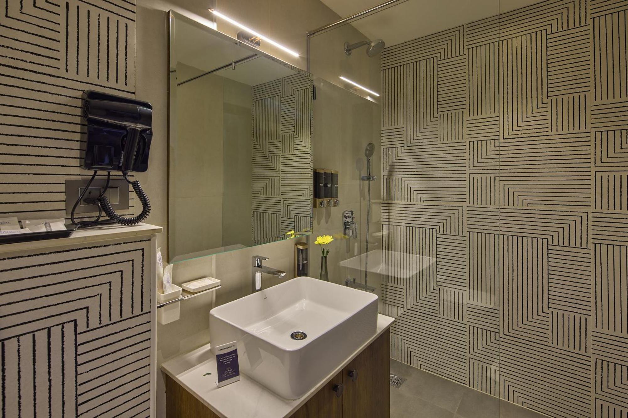 Grand Continent Hebbal A Sarovar Portico Affiliate Hotel Bangalore Luaran gambar