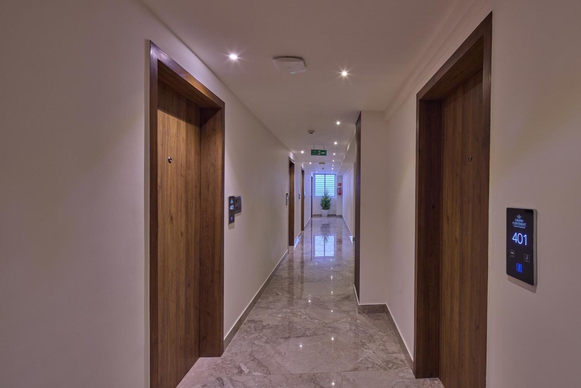 Grand Continent Hebbal A Sarovar Portico Affiliate Hotel Bangalore Luaran gambar